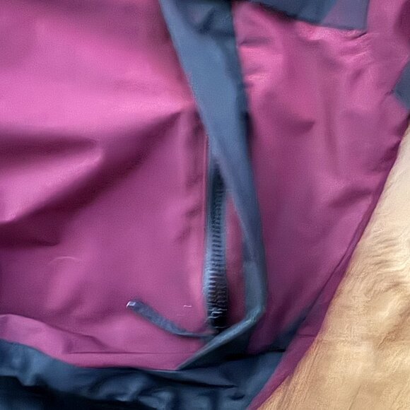 FTP Two Tone Waterproof Burgundry Anorak Jacket Men’s Size L NWOT - Picture 5 of 9